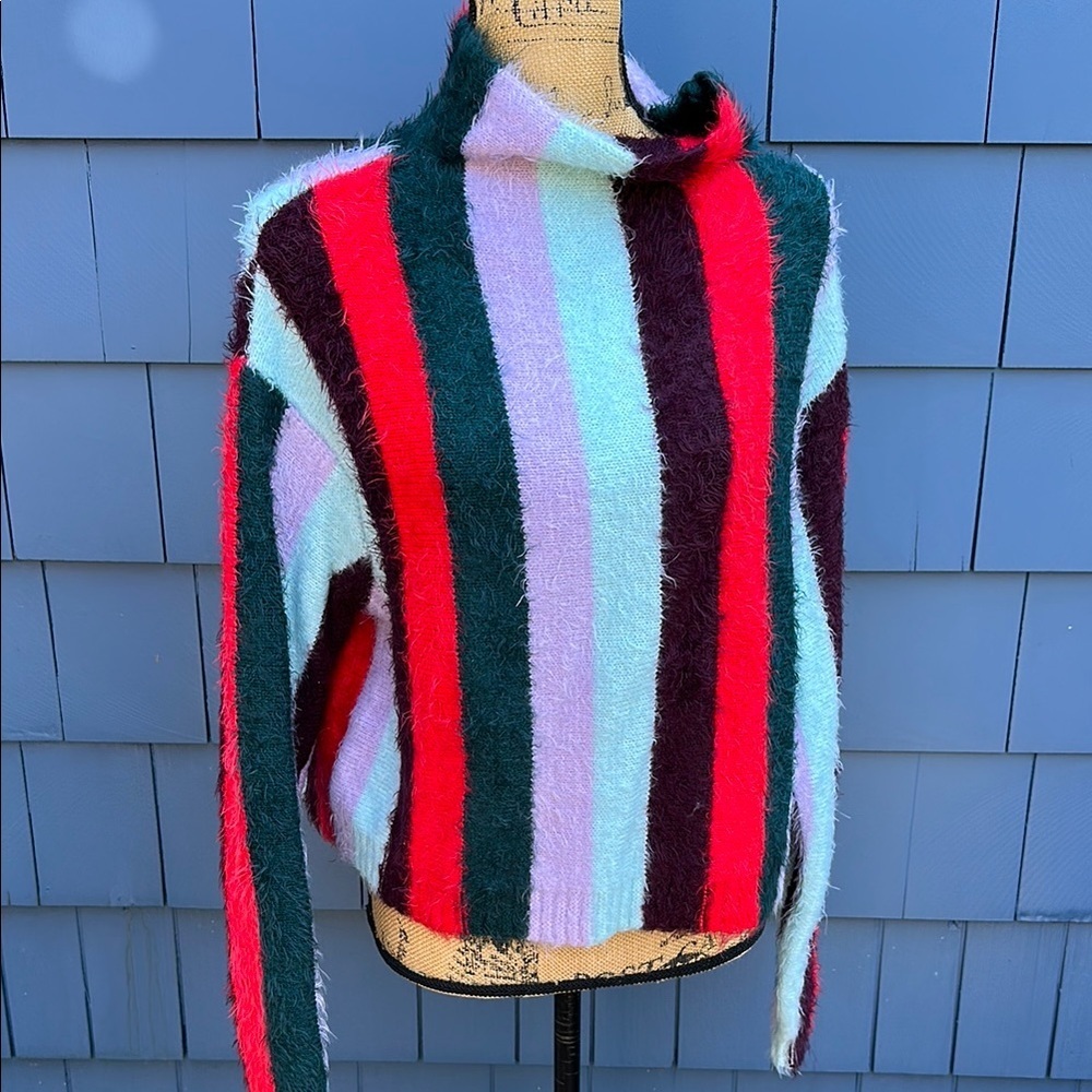 💚❤️🩷Blank NYC large sweater stripes red pink green mint soft